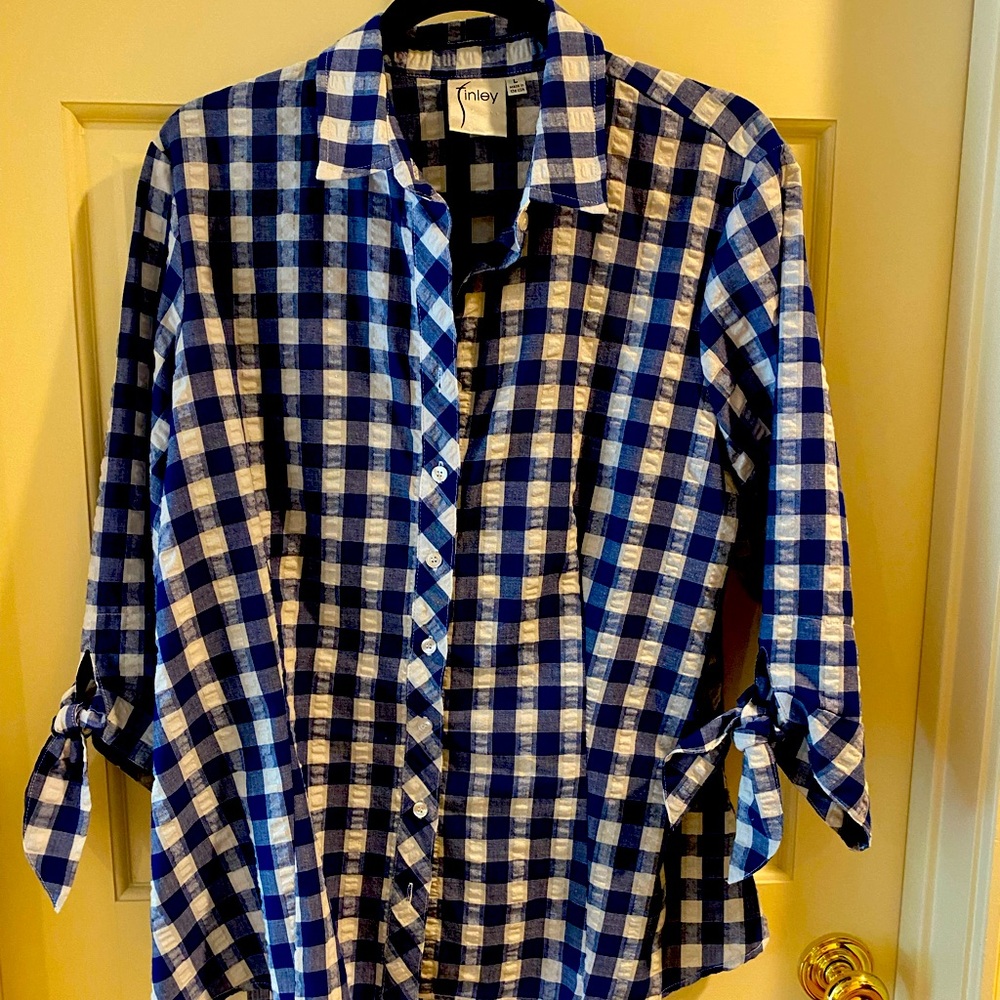 Finley check top.